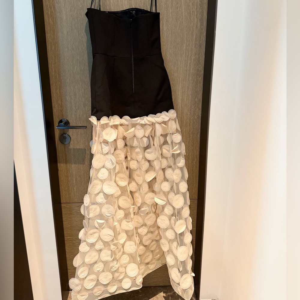 Bronx and Banco Black Strapless Bodice with Cream Appliqué Maxi Skirt - Picture 7 of 13
